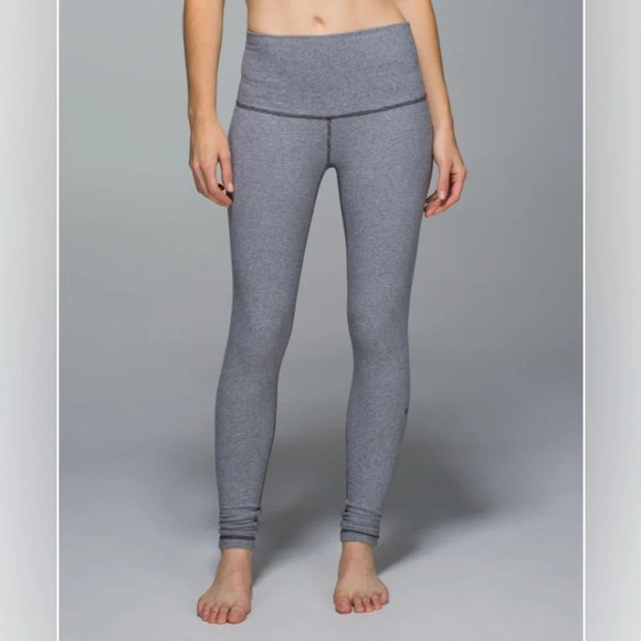 LULULEMON ATHLETICA Cotton Roll Down Wunder Under Pant in Wee Stripe Heathered - Picture 1 of 9